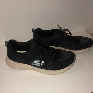 Sketchers Sneakers